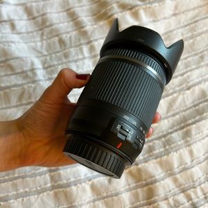 Tamron 18-200mm F3.5-6.3 lens with lens hood